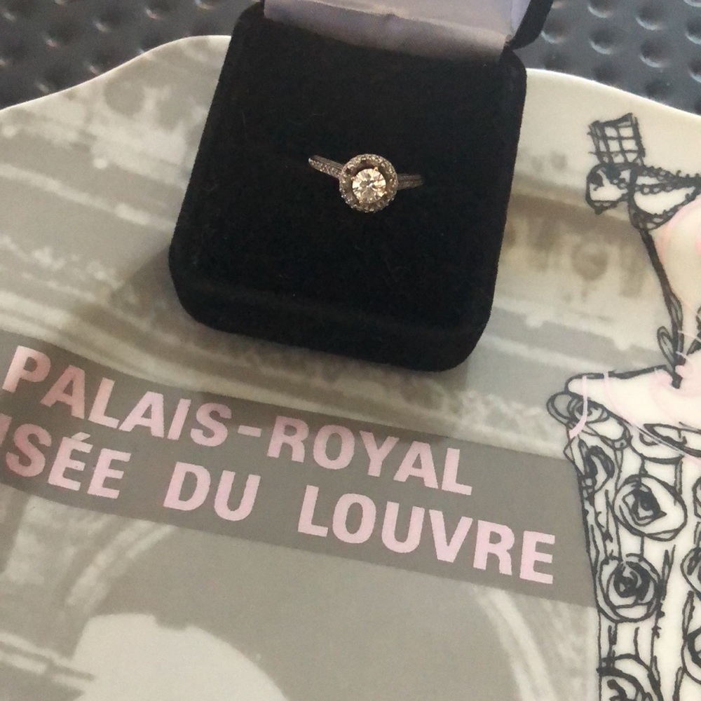Tacori Diamond Halo Semi mount ring - Picture 10 of 10